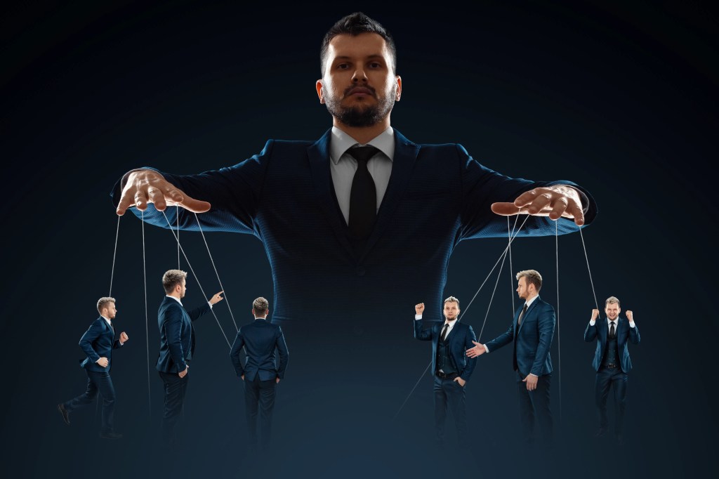 Piqûre de rappel pour ne pas oublier que nos libertés sont fragiles (article d’Écueil&nbsp;Éditions)